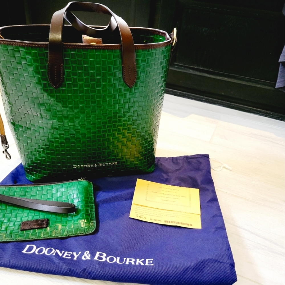 Dooney & Bourke Forest Green, Leather Handbag